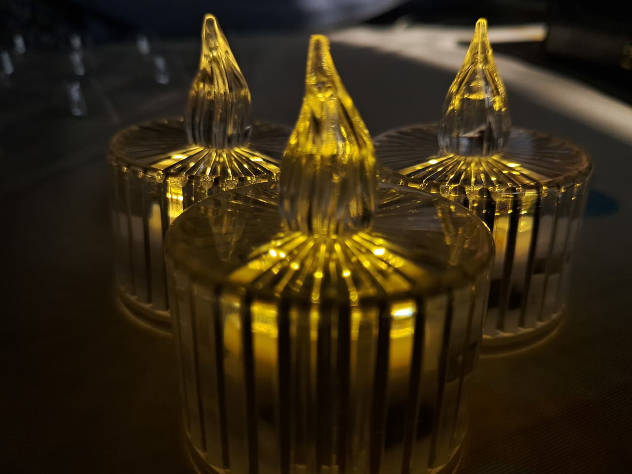 Smokeless Candles - Crystal Clear Glass Decorative Candles (Pack of 6)